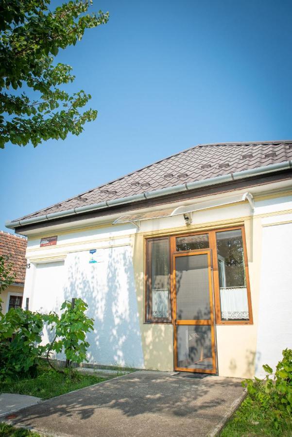 Zempleni Szallashely Fony Exteriér fotografie